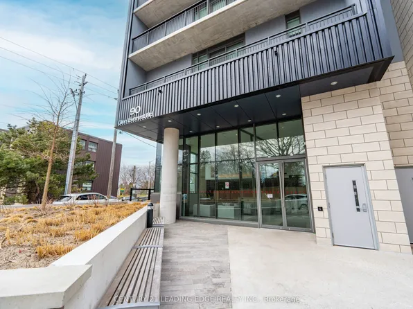 90 Glen Everest Rd #301, Toronto, ON M1N 0C3