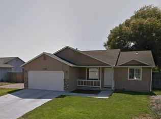 629 S Valley Dr, Nampa, ID 83686