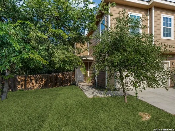 11 Oak Plz, San Antonio, TX 78216