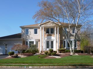 3 Richardson Ct, Marlboro, NJ 07746
