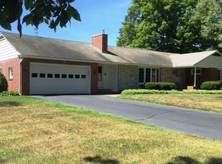 56 W Mountain Rd, Bernardston, MA 01337