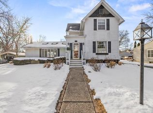 620 State St, Oconomowoc, WI 53066