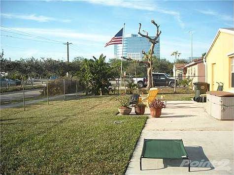 5th image of 6100 NE 6th Ave