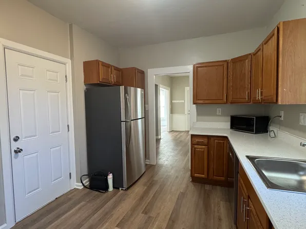 403 Harris St, Kent, OH 44240