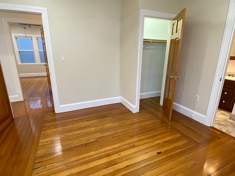 200 Hyde Park Ave #3 — Photo 9