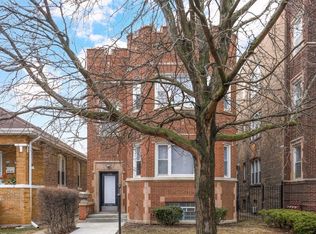 8210 S Justine St, Chicago, IL 60620