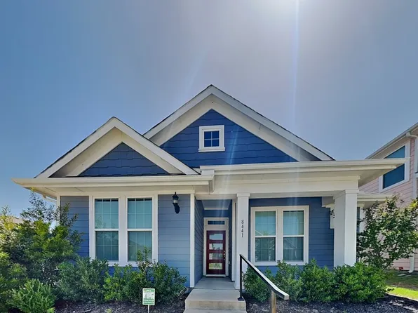 8441 Royal Star Rd, Rowlett, TX 75089
