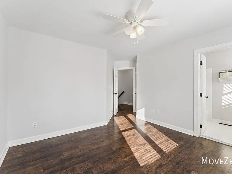 134 Sanair Ct — Photo 22