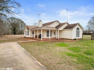 127 Nichols Ave, Atmore, AL 36502