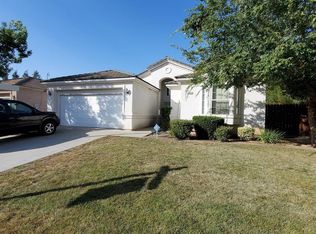 7650 N Santa Fe Ave, Fresno, CA 93722