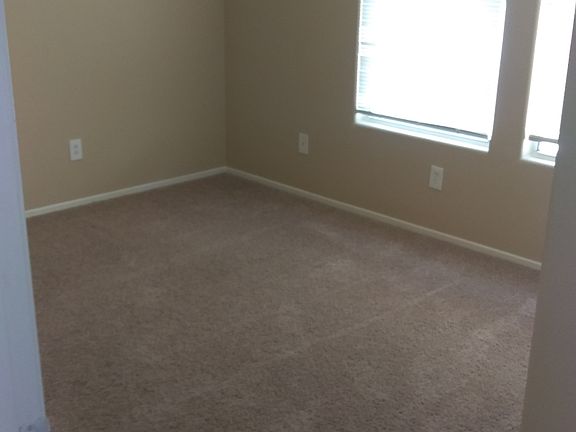 4th image of 280 Bella Matese Ave