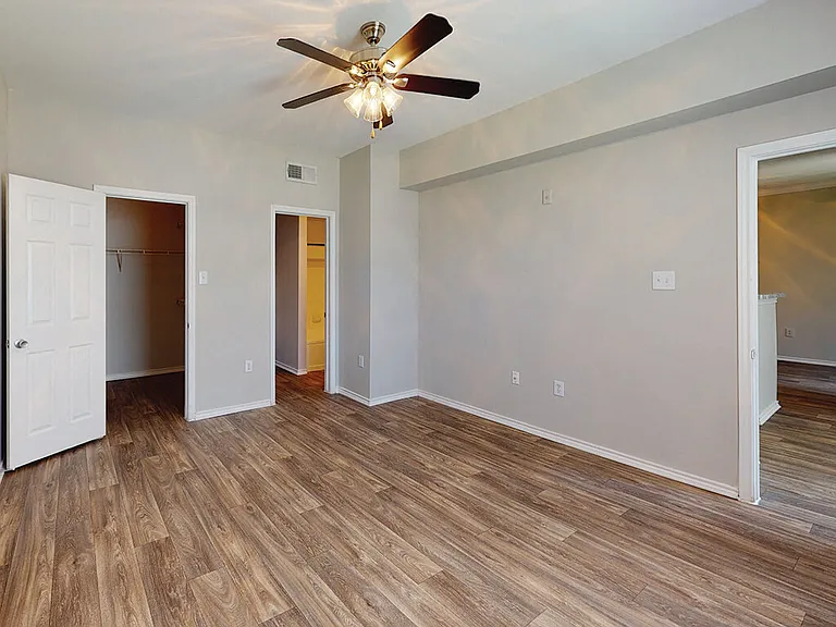 Kensley Apartment Homes — Photo 13