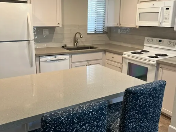 381 E Nees Ave, Fresno, CA