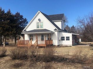 244 Pueblo Rd, Windom, KS 67491