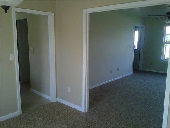 5th image of 269 Pennwood Ln