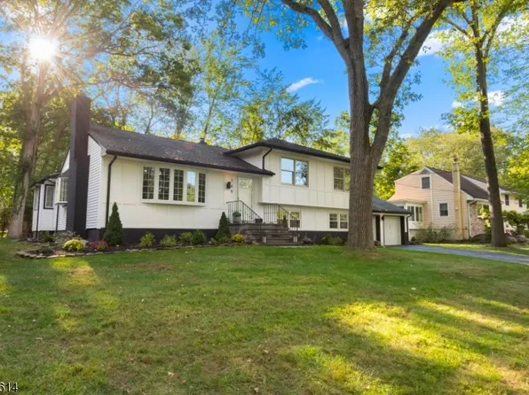 149 Lake Dr, Wayne Twp., NJ 07470
