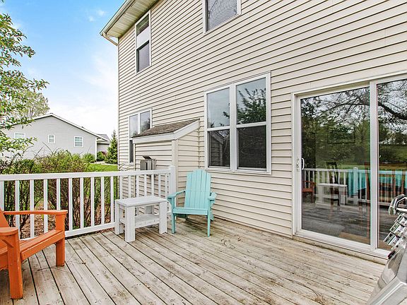 5th image of 3622 Lohman Dr