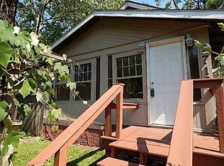 2719 Center St, Des Moines, IA 50312