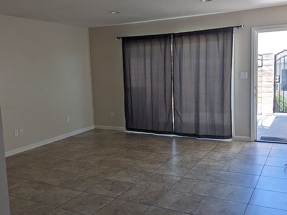 4th image of 3066 Panorama Rd APT A