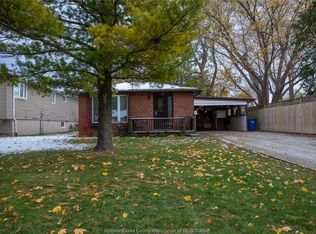 35 Blythewood Cres, Chatham Kent, ON N7M 5N5