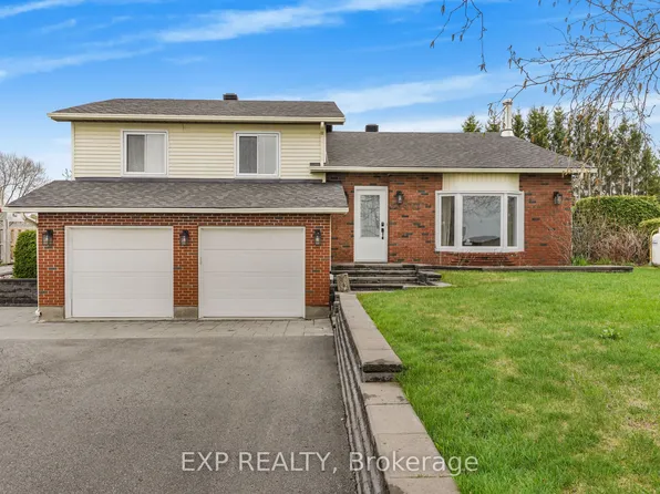 564 Du Golf Rd, Clarence Rockland, ON K0A 2A0