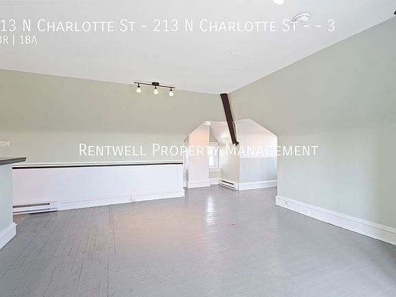 4th image of 213 N Charlotte St APT 3