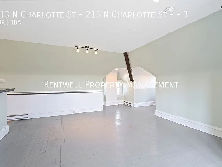 213 N Charlotte St #3 — Photo 4