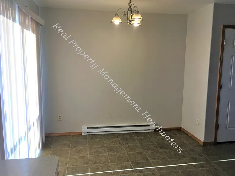3838 Tulip St — Photo 2