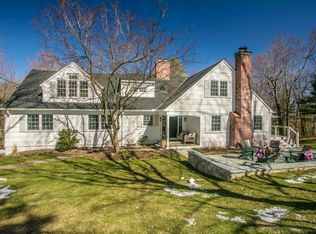 5 Hoffman Rd, Mount Kisco, NY 10549