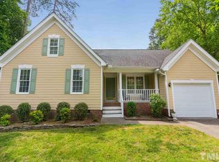 304 Crossmore Dr, Cary, NC 27519