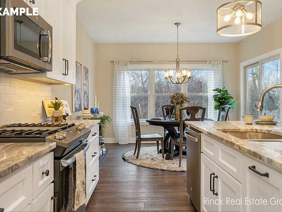 3rd image of 6673 Creekside Dr SE #13