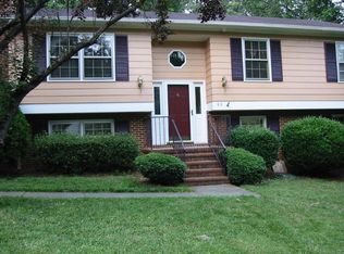 89 Oak Forest Cir, Charlottesville, VA 22901