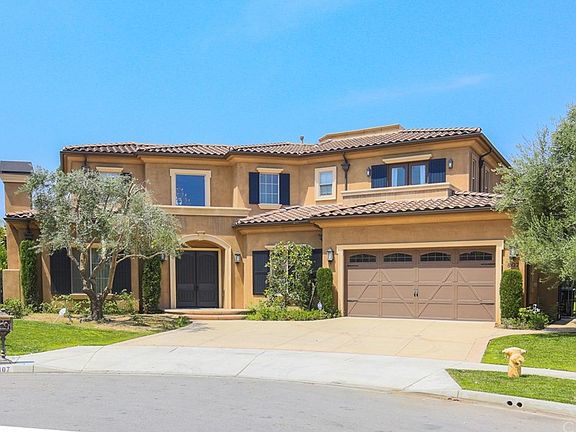 2nd image of 807 Kaitlyn Pl