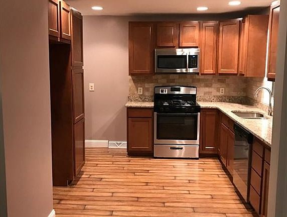 5th image of 24376 Maria Ln