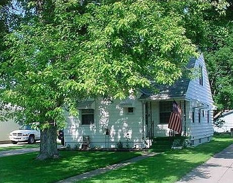 1st image of 2115 Grand Island Ave