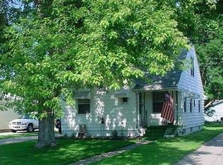 2115 Grand Island Ave, Grand Island, NE 68803