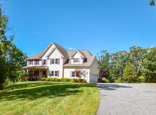 7 Tudor Hill Dr, Sussex, NJ 07461