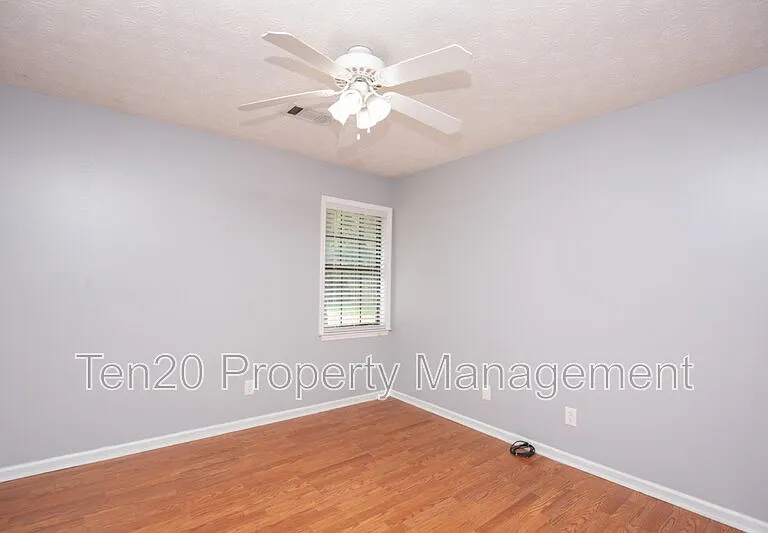 11406 Mehaffey Rd — Photo 9