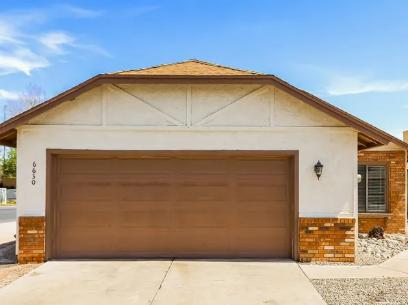 6630 W Poinsettia Dr, Glendale, AZ 85304