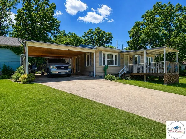 145 Cinda Ave, Osceola, MO 64776