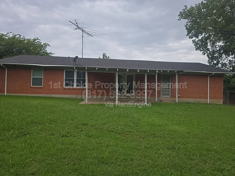 5621 Wedgworth Rd — Photo 15