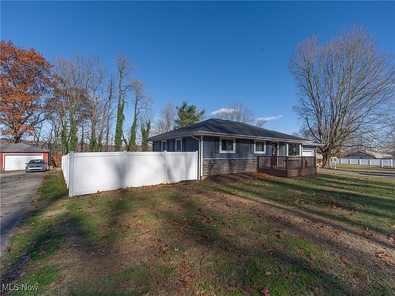 3rd image of 52240 County Road 16