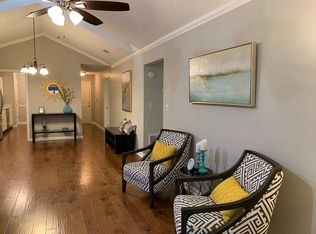 1106 Forest Park Rd, Louisville, KY 40223