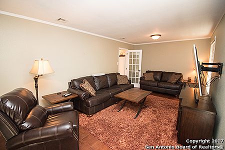 3rd image of 12350 Mapletree