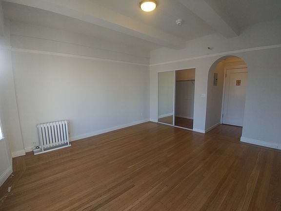 3rd image of 575 Ofarrell St APT 603