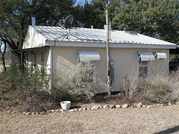 2nd image of 6840 Jordon Ln