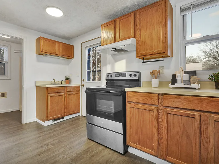 1039 S Pennsylvania Ave #2 — Photo 7