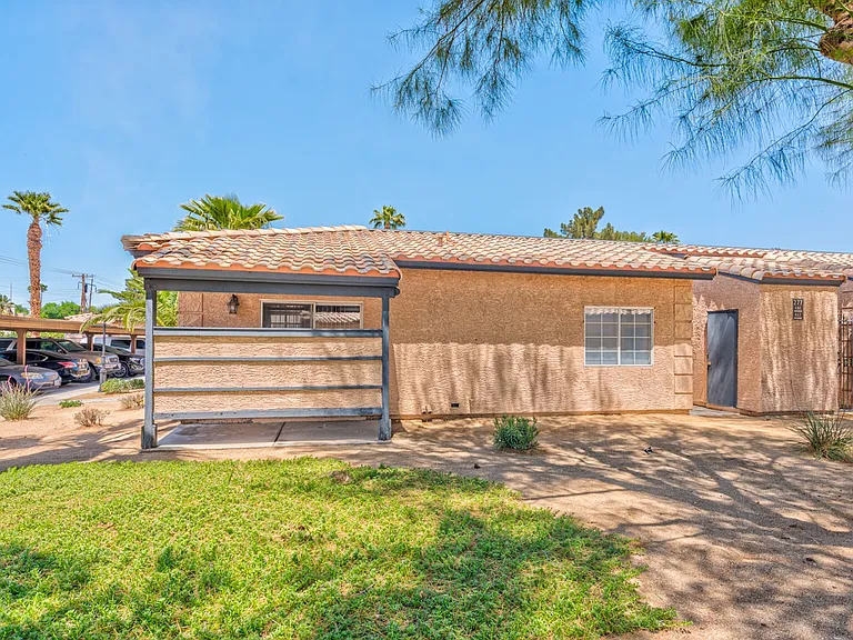 277 N Lamb Blvd #C — Photo 12