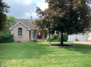 344 Henry Dr, Knox, IN 46534