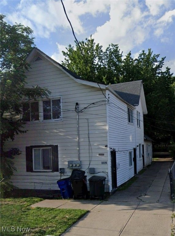 Real estate listing image